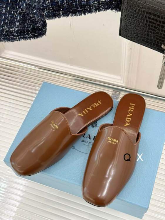 Picture of Prada Shoes _SKUPradasz35-40JX020918776